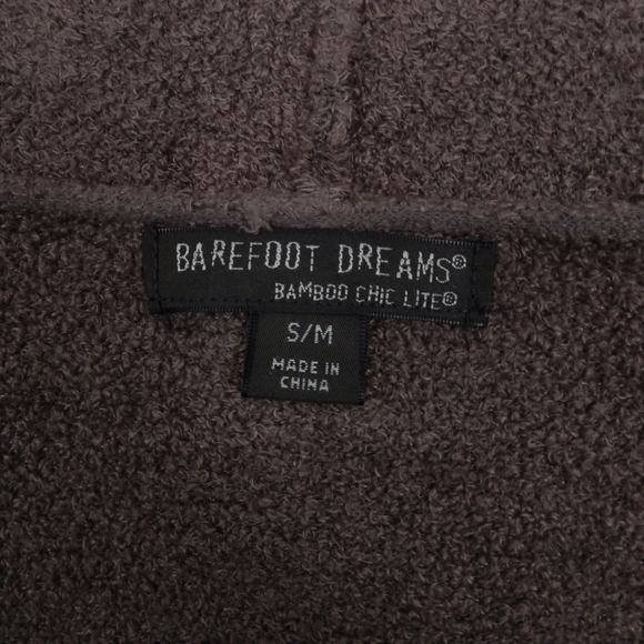 Barefoot Dreams Cardigan - Picture 8 of 9